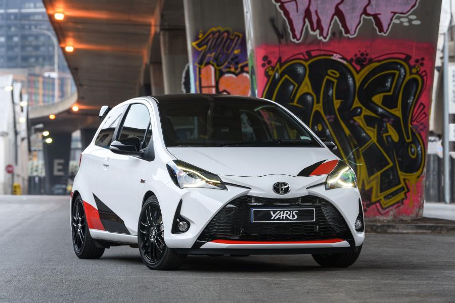  Toyota Yaris GRMN 2018 года  (ZA) (фото 11 из 40)